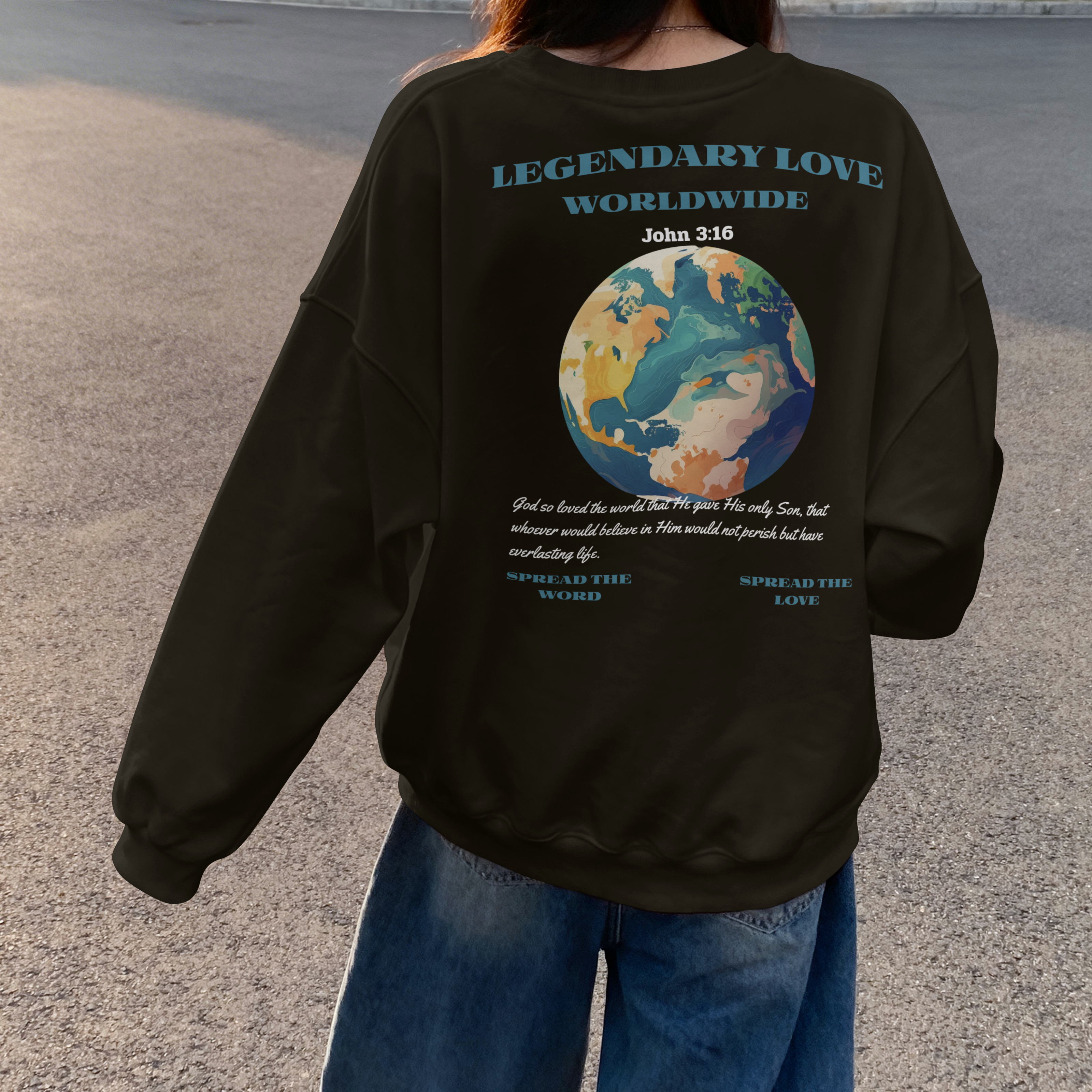 LEGENDARY LOVE RELAXED CREW